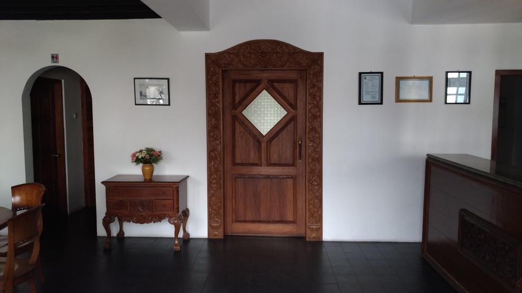 Bladok Hotel & Restaurant Yogyakarta Exterior foto